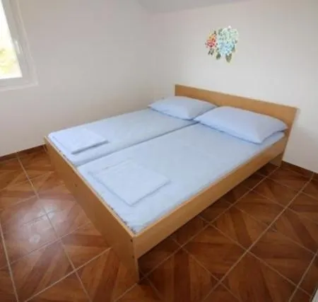 In With Sea View, Balcony, Air Conditioning, Wi-fi Apartment Vir