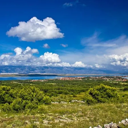 In With Sea View, Balcony, Air Conditioning, Wi-fi * Vir