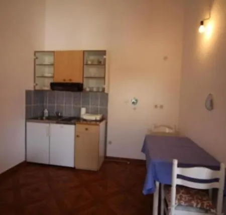 In With Sea View, Balcony, Air Conditioning, Wi-fi